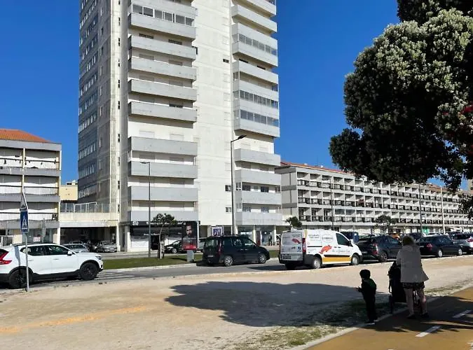 Mirasol 10 * Фигейра-да-Фош